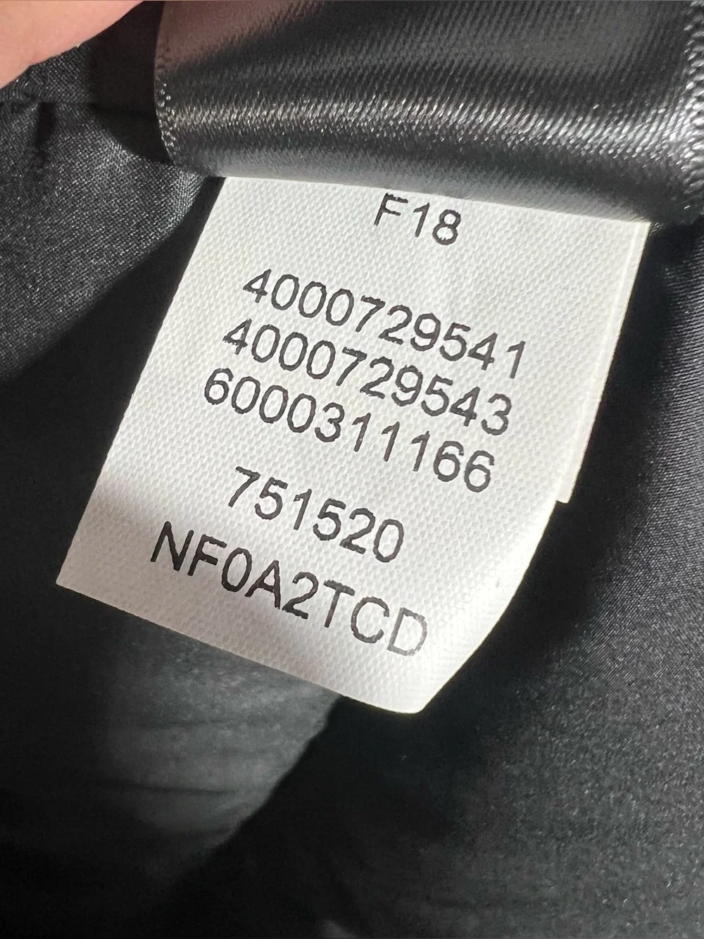 The North Face Aconcagua 550 Fill Puffer Vest Mens XL Black